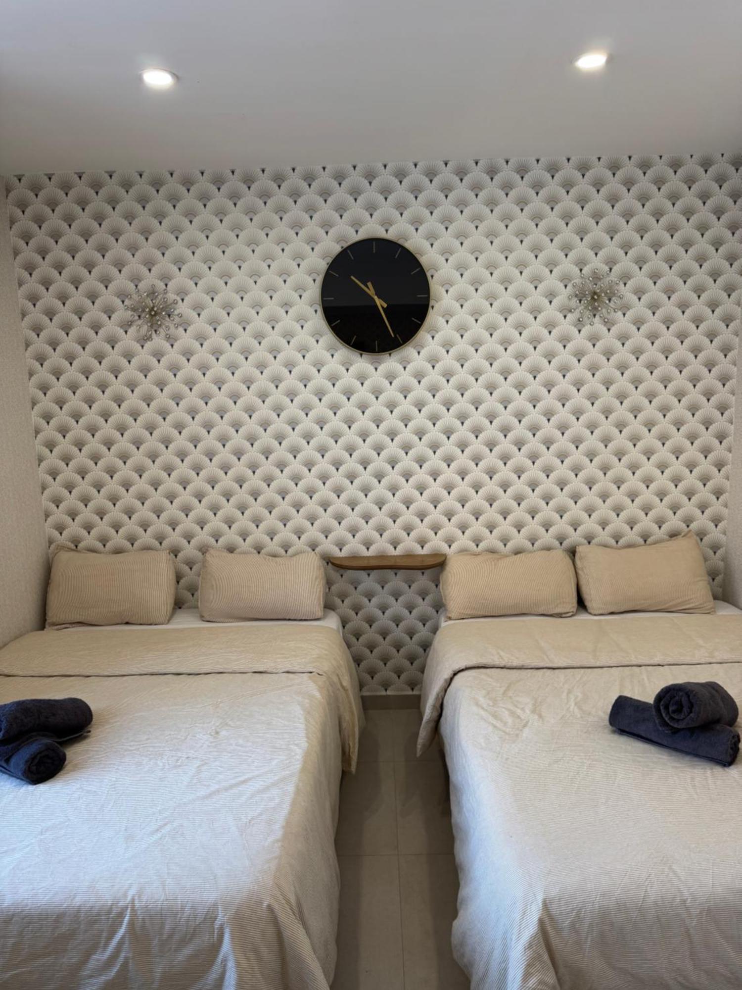 Luxury Apartments Near The Beach And Downtown Centrum 8 لقنت المظهر الخارجي الصورة