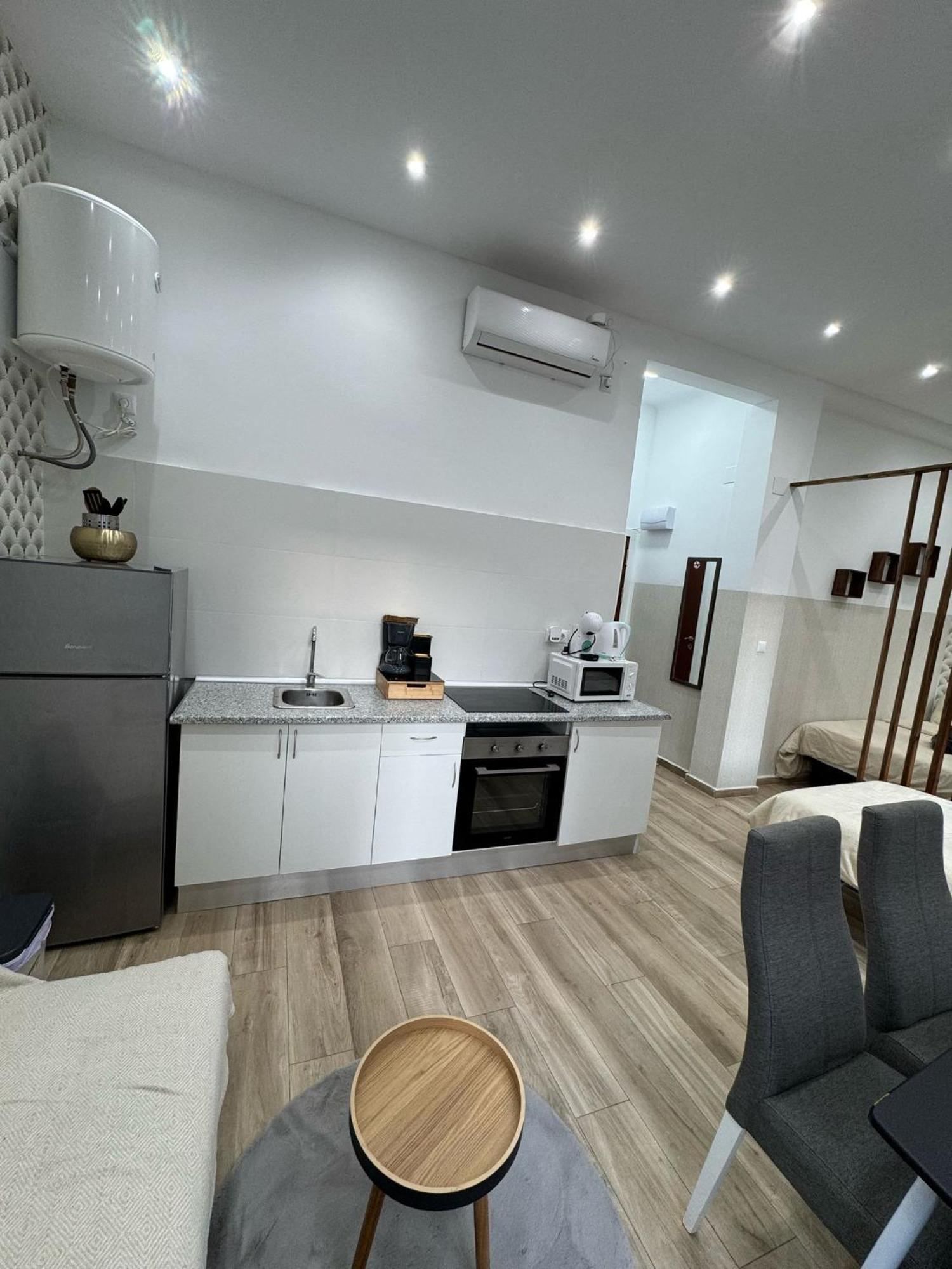Luxury Apartments Near The Beach And Downtown Centrum 8 لقنت المظهر الخارجي الصورة