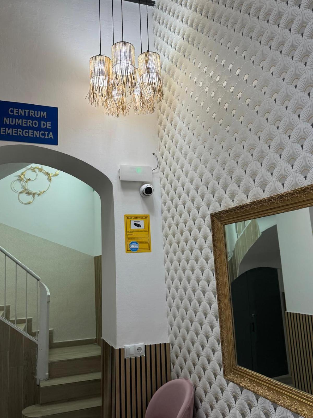 Luxury Apartments Near The Beach And Downtown Centrum 8 لقنت المظهر الخارجي الصورة